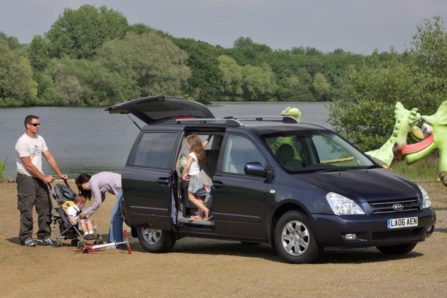  Kia Sedona 2006 года  (фото 27 из 50)